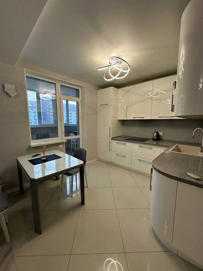 Аренда 2-комнатной квартиры 62.3 м², Киевская ул., 249