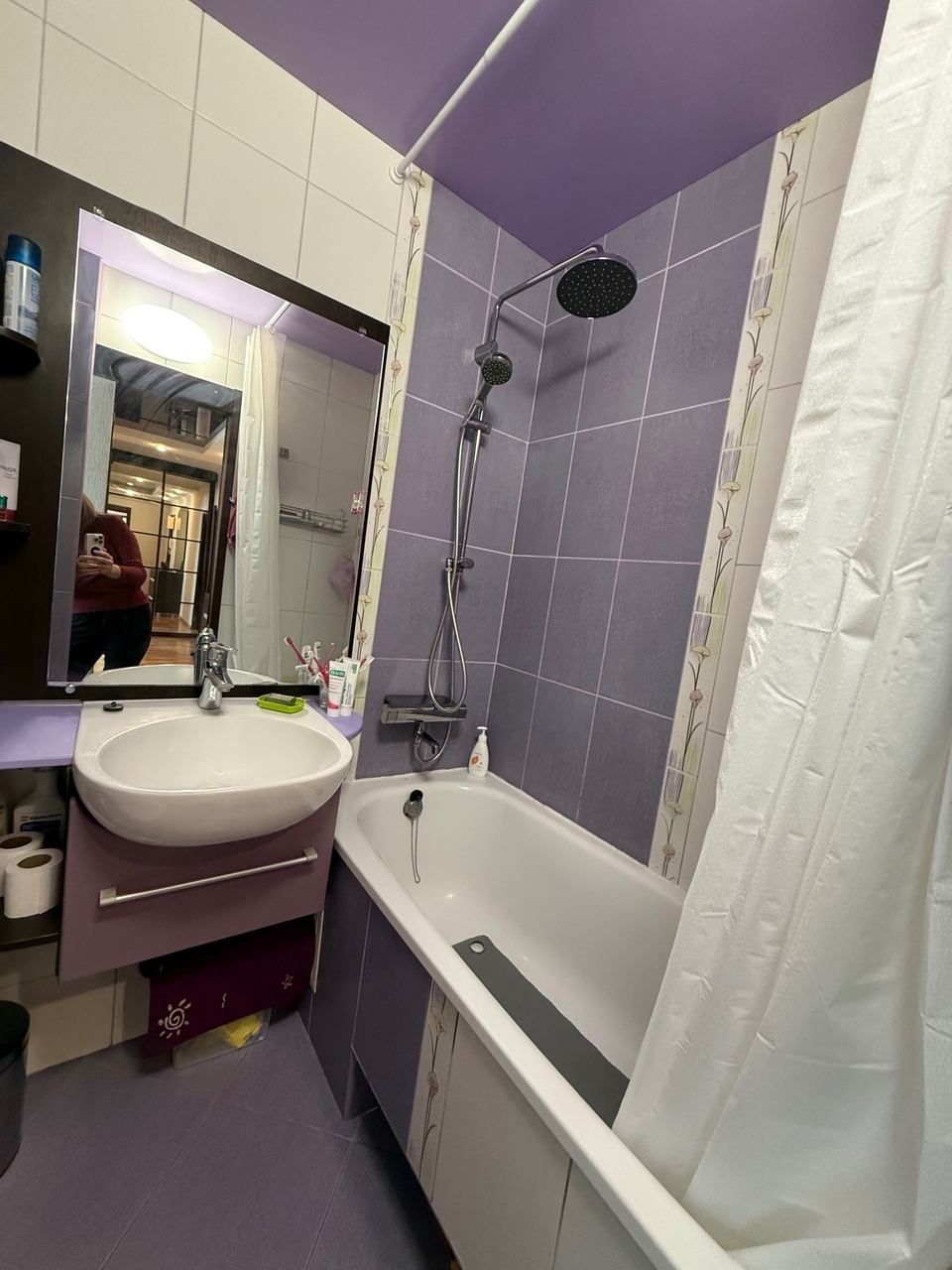 Продаж 3-кімнатної квартири 63 м², Обоянська вул., 2