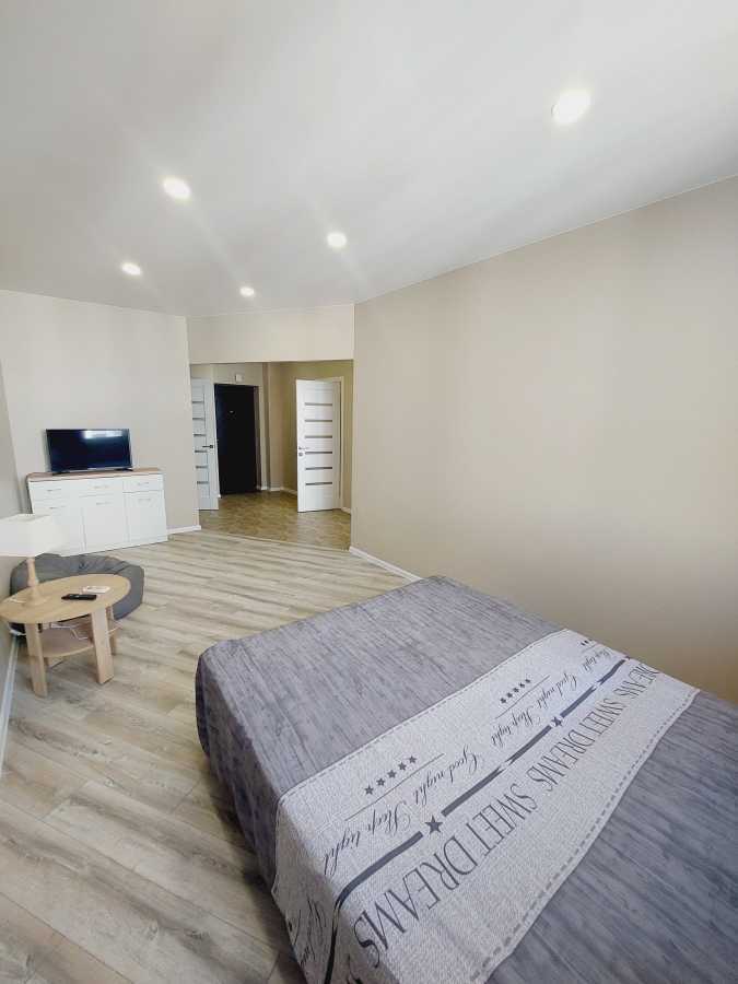 Аренда 1-комнатной квартиры 42 м², Бархатная ул., 9А