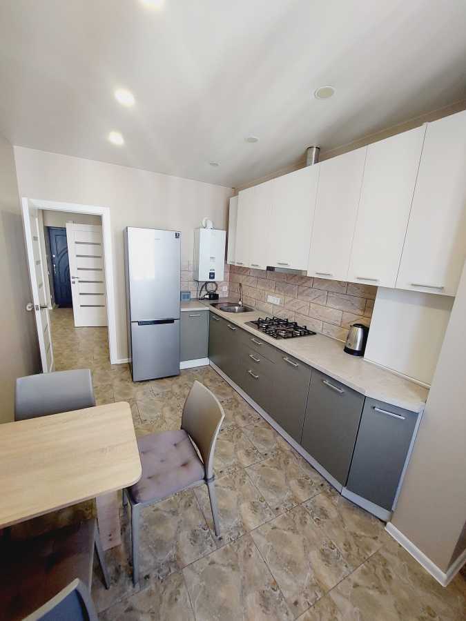 Аренда 1-комнатной квартиры 42 м², Бархатная ул., 9А