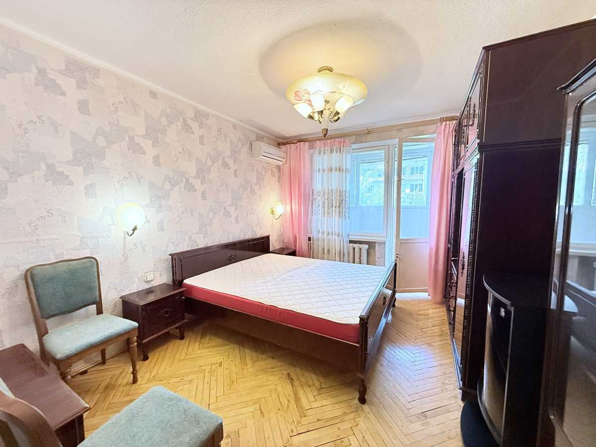 Аренда 2-комнатной квартиры 55 м², Предславинская ул., 25