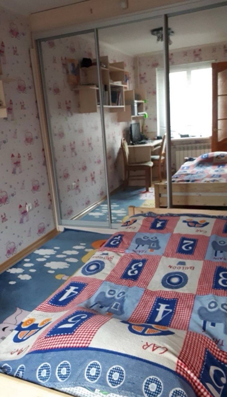 Продаж 3-кімнатної квартири 68 м², Котляревського вул., 2