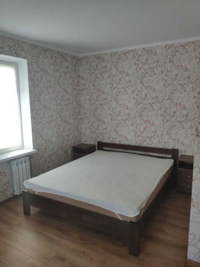 Аренда 1-комнатной квартиры 42 м², Сергея Москаленко ул., 41