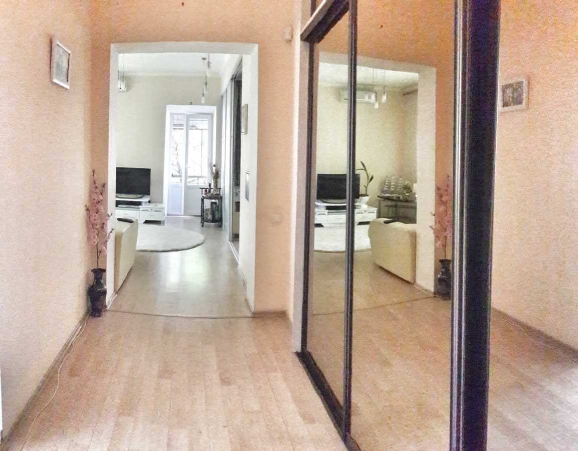 Продажа 2-комнатной квартиры 53 м², Леонтовича ул., 15