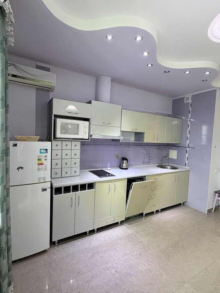 Аренда 1-комнатной квартиры 44 м², Героев Сталинграда просп., 2Д