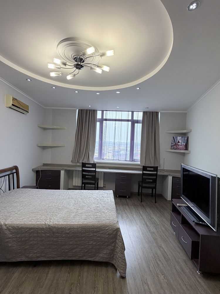 Аренда 1-комнатной квартиры 44 м², Героев Сталинграда просп., 2Д