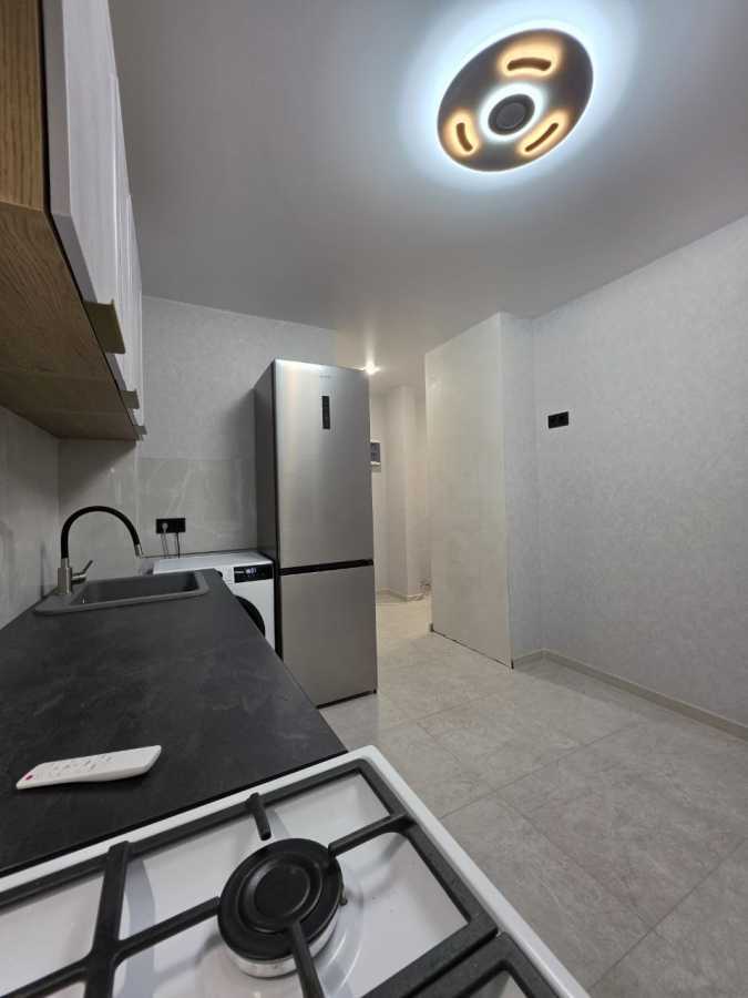 Продажа 3-комнатной квартиры 72 м², Владимира Маяковского просп., 22А