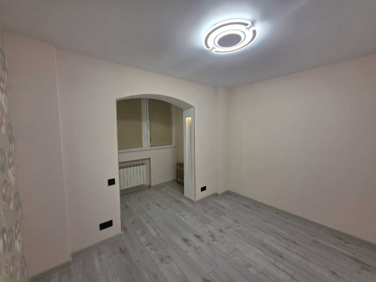 Продажа 3-комнатной квартиры 72 м², Владимира Маяковского просп., 22А