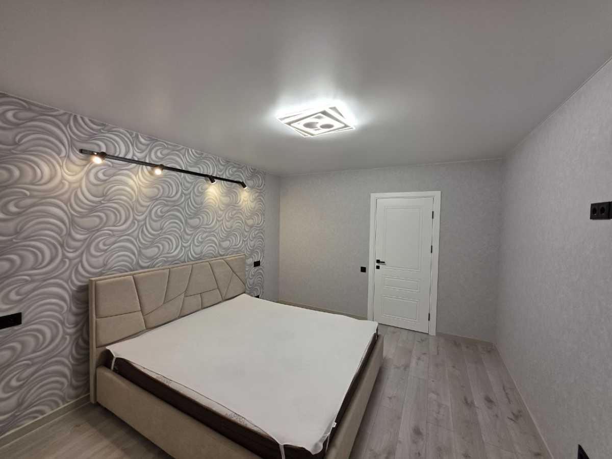 Продажа 3-комнатной квартиры 72 м², Владимира Маяковского просп., 22А