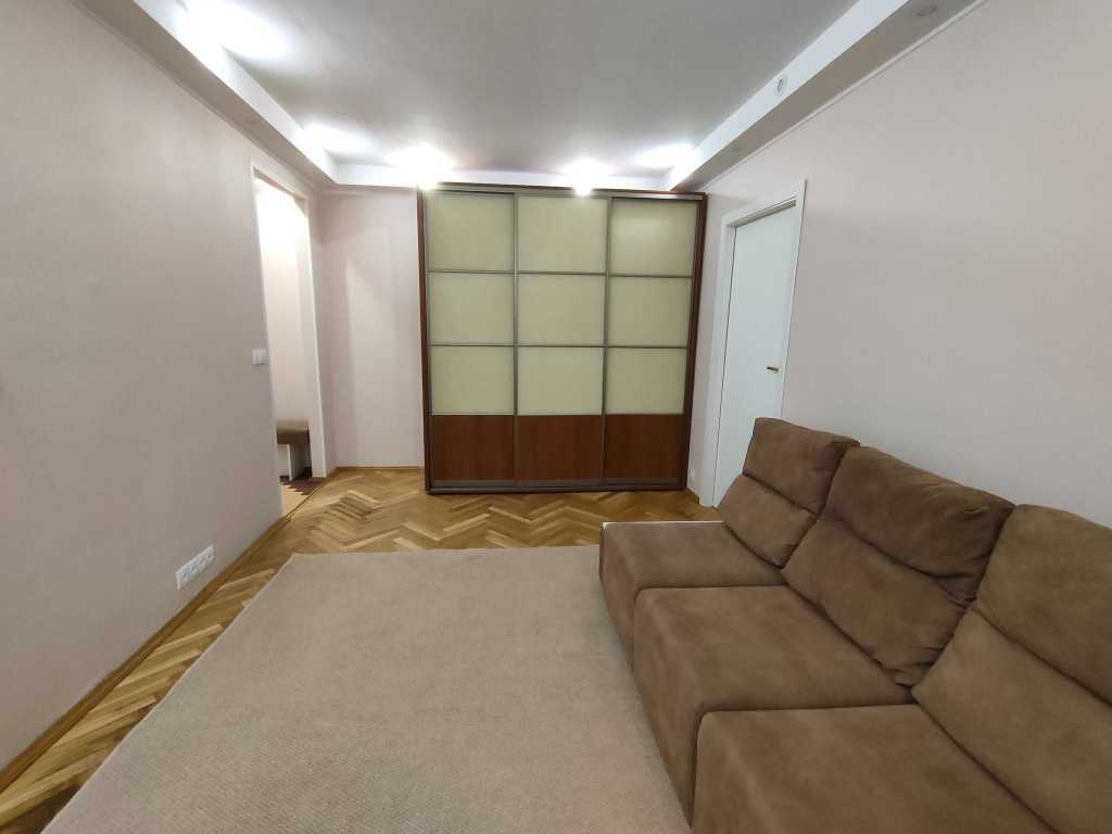 Аренда 2-комнатной квартиры 46 м², Джона Маккейна ул., 9