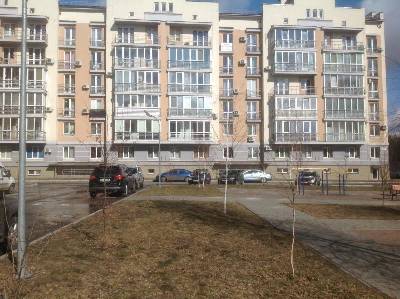 Метрологічна вул., 113