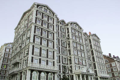 Дмитра Луценко вул., 12