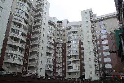 Володимира Антоновича вул., 131