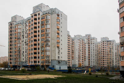 Киев, Ломоносова ул., 58