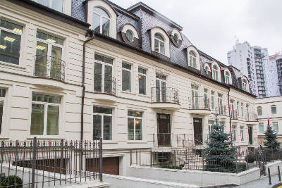 Киев, Новоселицкая ул., 7