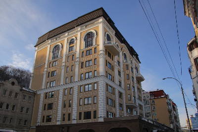 Ярославський пров., 3