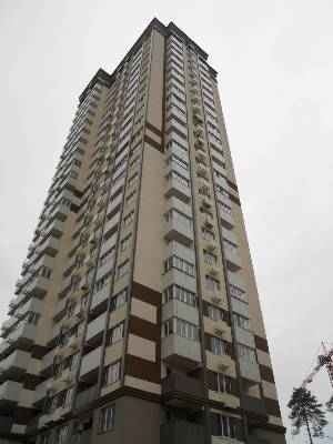 Львівська вул., 11