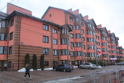 Киево-Святошинский район, с. Софиевская Борщаговка, Волошковая ул., 30