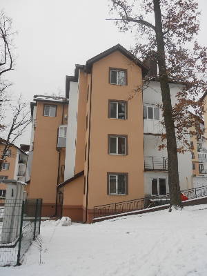 Бучанский район, г. Ирпень, Толстого ул., 54А