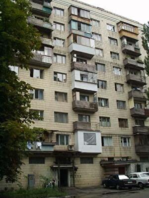 Киев, Энтузиастов ул., 37
