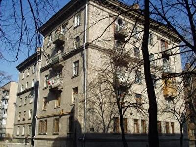 Киев, Щекавицкая ул., 37/48