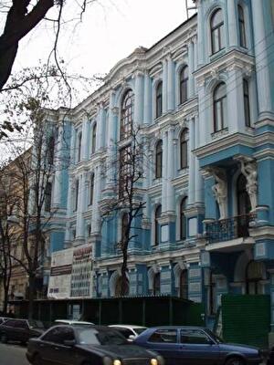 Ярославів Вал вул., 16