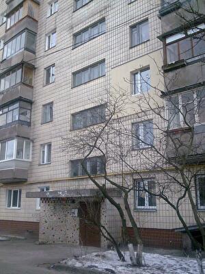 Киев, Харьковское шоссе, 21/6