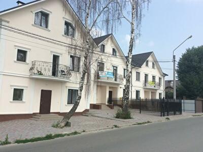 Киев, Мичурина ул., 20