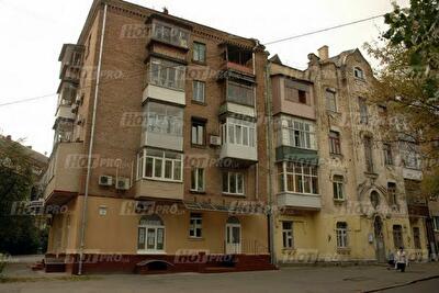 Багговутівська вул., 34