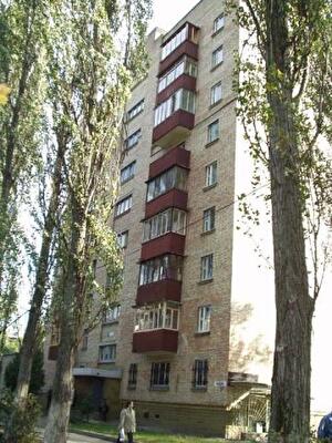 Академіка Туполєва вул., 11Д