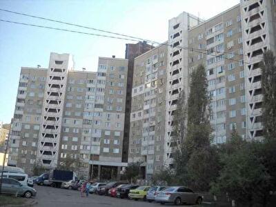 Киев, Академика Глушкова просп., 46