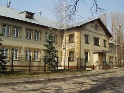 Александра Бестужева ул., 1