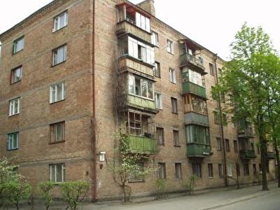 Киев, Алексеевская ул., 3