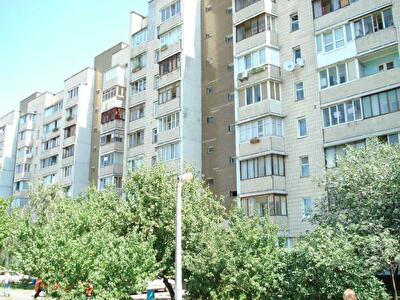 Архітектора Вербицького вул., 4