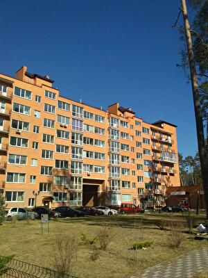 Бучанский район, пгт Ворзель, Кленовая ул., 43