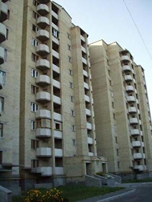 Киев, Сеноманский пер., 12