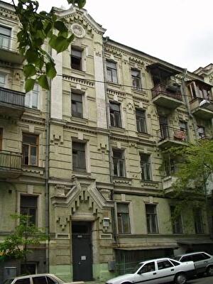 Олеся Гончара ул., 20/21А