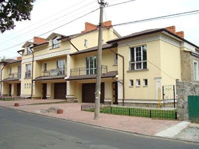 Монтажников ул., 72