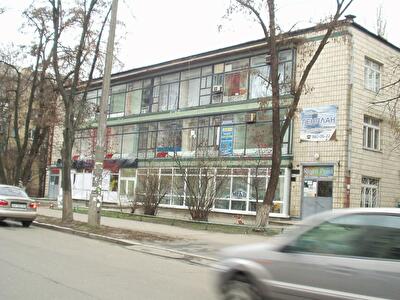 Салютная ул., 15