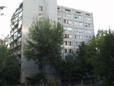 Киев, Верховинная ул., 85