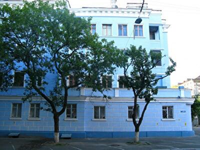 Киев, Братская ул., 4