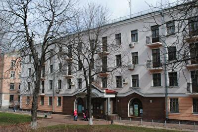 Вышгородская ул., 12