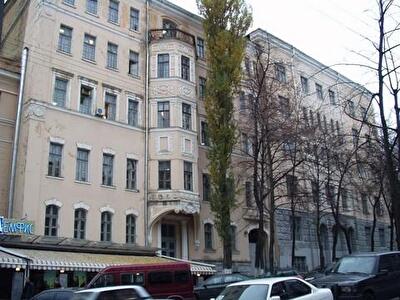Киев, Владимирская ул., 68
