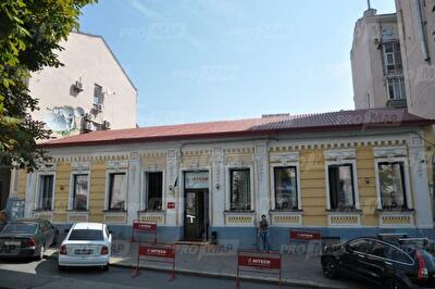 Володимира Антоновича вул., 7