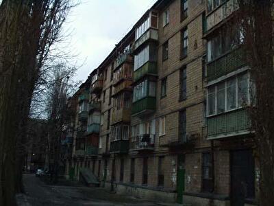 Белецького вул., 11