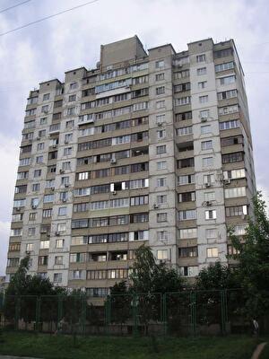 Автозаводська вул., 67