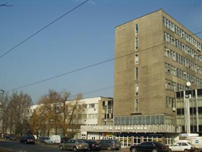 Миколи Василенка вул., 7