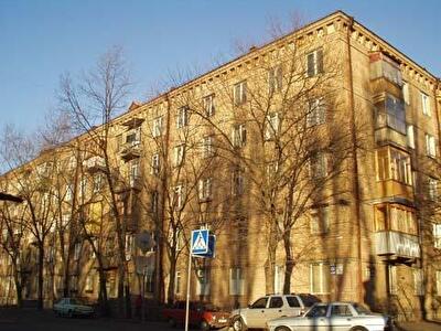 Василия Щавинского ул., 10