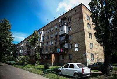 Киевские власти начали реновацию устаревшего жилого фонда с улицы Милютенко