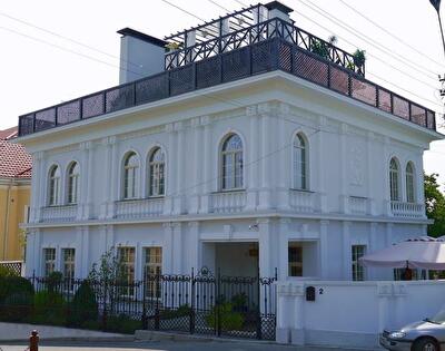 Киев, Казатинская ул., 2